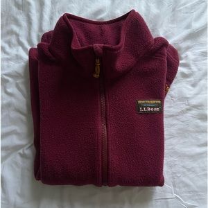 maroon ll bean fleece